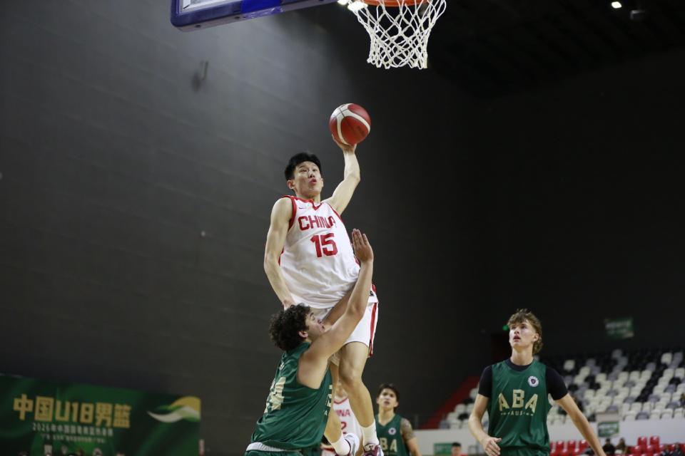 改名、改年龄参赛！U18男篮核心遭篮协调查，热身赛已被踢出名单